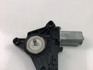 Mercedes-Benz A2469063200 A-CLASS (W176) 2015 Motor para subida de ventanas