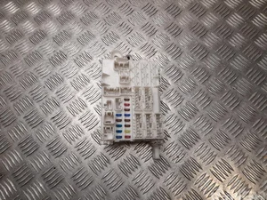 Toyota 90987-T2003, 1646780 / 90987T2003, 1646780 HILUX VII Pickup (_N1_, _N2_, _N3_) 2010 Boîte à fusibles