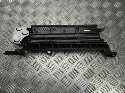 Tesla 1111596-00-B / 111159600B MODEL 3 2019 Prise d'air / Conduit d'air d'admission - Image 1