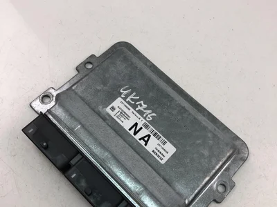 Renault 237103620S; 237103628S / 237103620S, 237103628S CLIO IV (BH_) 2016 Unité de contrôle moteur - Image 1