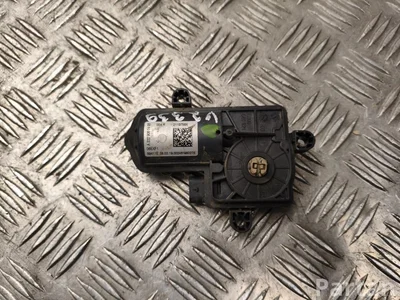 Mercedes-Benz A 222 906 74 03 / A2229067403 B-Class (W247) 2019 Stellmotor für Lüftungsklappe - Bild 1