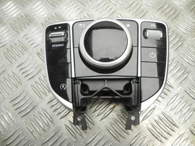 Mercedes-Benz A 205 900 59 15 / A2059005915 C-CLASS (W205) 2016 Unité de contrôle du système de navigation - Image 1