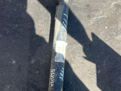 Nissan 372004JA0A NP300 NAVARA Pickup (D23) 2016 Arbre de transmission longitudinal - Image 1