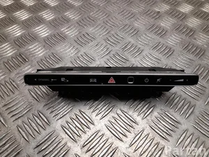 Mercedes-Benz A 206 900 27 14 / A2069002714 C-Class (W206) 2022 Jungiklių (mygtukų) blokas