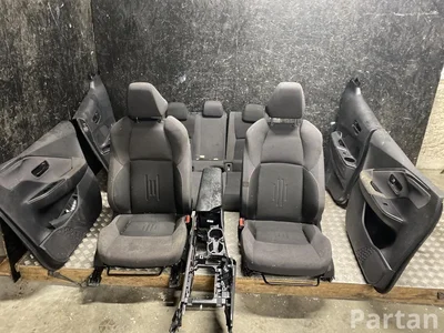 Toyota C-HR II (AX20) 2024 Fotele, Kanapa, Komplet Panel drzwi Podłokietnik  - Zdjęcie 1
