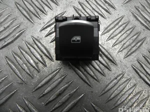 Alfa Romeo 01561075620 STELVIO (949_) 2020 Bouton de lève-vitre