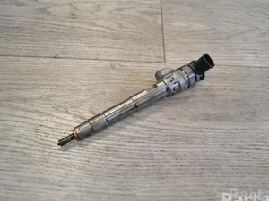 Mercedes-Benz 0445110800, H8201636333 A-CLASS (W176) 2020 Injecteur