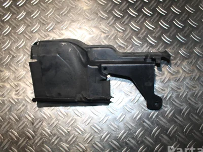 Volvo 30763221 XC70 II 2009 Radiator trim - Image 1