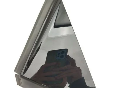 Chevrolet Corvette (C8) 2021 Szyba boczna - Obraz 1