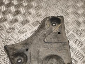 Volvo 6608082190 EX30 (416) 2024 Under cover