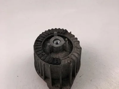 Mercedes-Benz A2042404817 E-CLASS (W212) 2012 Support moteur - Image 1