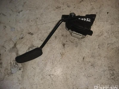 Volvo 30683521 XC90 I 2004 Akseleratoriaus pedalas - Nuotrauka 1