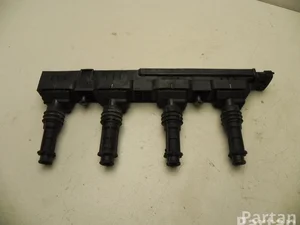 Opel 0 221 503 472 / 0221503472 CORSA D 2007 Distributeur d'allumage