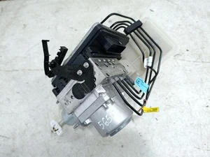 Jeep 68331267AI, 68427142AC, A023D055 GRAND CHEROKEE V (WL) 2022 Moduł sterujący ABS hydrauliczny