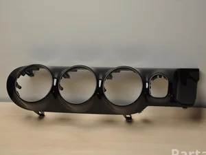 Mercedes-Benz A2476806002 EQA 2021 Support pour la garniture