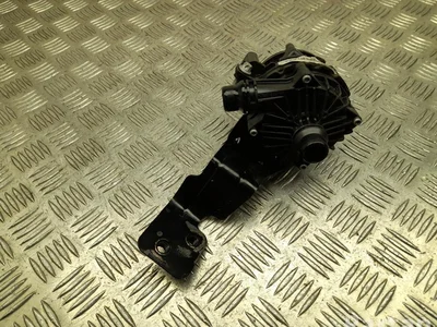 Mercedes-Benz A0005004900 EQE V295 2023 Pompe à eau supplémentaire - Image 1