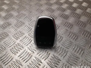 Mercedes-Benz A 222 900 74 11 / A2229007411 S-CLASS (W222, V222, X222) 2014 Multiple switch