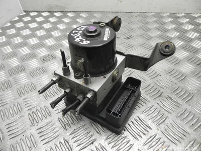 Mazda 5N61-2C405-AB / 5N612C405AB 6 Saloon (GG) 2006 Unité de commande hydraulique ABS - Image 1