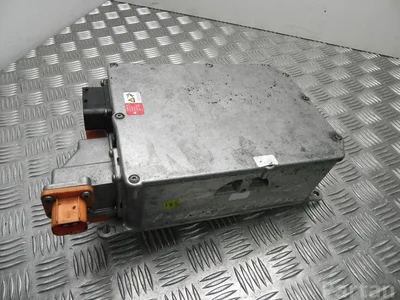 Volkswagen 5QE 915 682 M / 5QE915682M PASSAT Variant (3G5) 2016 Inwerter z przetwornicą - Obraz 1