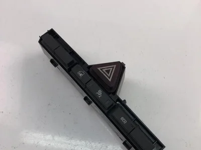 Opel 13328694 CORSA D 2009 Éclairage d'urgence / interrupteur de danger - Image 1