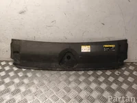 Audi 8W0 807 081 C / 8W0807081C A4 Avant (8W5, B9) 2020 Kühlerverkleidung