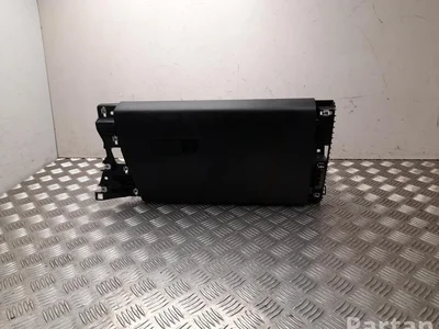 Renault 681083329R, T0545361, 2475102X KANGOO III 2023 Boîte à gants - Image 1