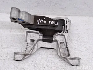 Mazda CX-30 DM 2025 Motorlagerung