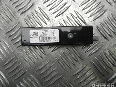 Mercedes-Benz A 212 820 16 89 / A2128201689 E-CLASS (W212) 2013 Amplificateur d'antenne - Image 1