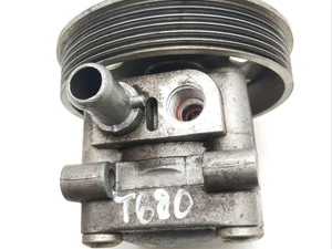 Maserati 268447, 7617955170 QUATTROPORTE VI 2014 Pompe de la directon assistée