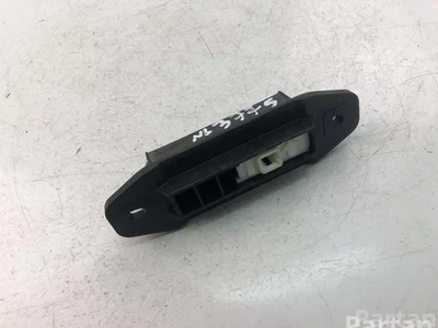 Toyota 15C879 AURIS (_E18_) 2016 Bouton du coffre à bagages - Image 1