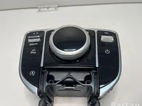 Mercedes-Benz A2059005915 ; A2059057203 ; A2059059306 / A2059005915, A2059057203, A2059059306 C-CLASS T-Model (S205) 2015 Interface multimédia avec unité de contrôle