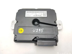 Porsche 9J1.907.018.AD / 9J1907018AD Taycan 2021 Amplificateur audio