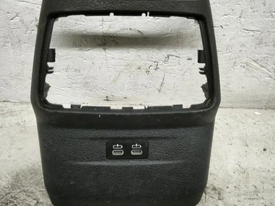 BMW 6842320, 6842321, 1369316 2 Gran Tourer (F46) 2018 Autres pièces intérieures - Image 1