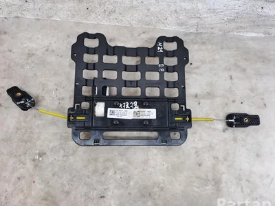 Hyundai NX4E120000, NX4E121000, NX4K121200 Tucson (NX4) 2022 Autres pièces de siège - Image 1