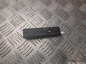 Mercedes-Benz A 223 905 41 08 / A2239054108 EQE V295 2022 Amplificateur d'antenne