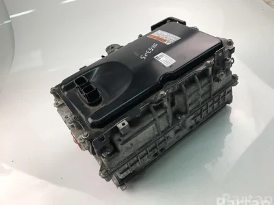 Toyota G9200-33150 / G920033150 CAMRY Saloon (_V5_) 2019 Inverter w/converter - Image 1