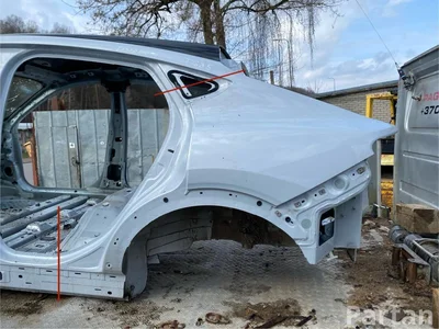 Ford USA Mustang Mach-E 2022 ćwiartka samochodowa z tyłu z lewej - Zdjęcie 1