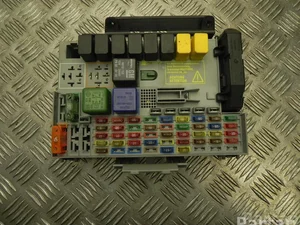 Opel 24412407 ASTRA G Hatchback (F48_, F08_) 2000 Boîte à fusibles