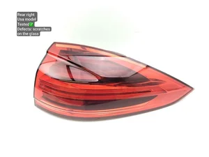 Porsche 7P5945208H, 90053372 CAYENNE (92A) 2015 Feu arrière USA