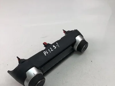 Toyota 75K607 RAV 4 V 2021 Contrôle automatique de la climatisation - Image 1