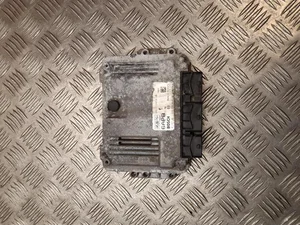 Mazda 3M61-12A650-AB / 3M6112A650AB 3 (BK) 2004 Unité de contrôle moteur