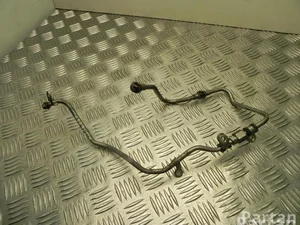 Mercedes-Benz A 651 180 11 20 / A6511801120 C-CLASS (W205) 2016 Tuyau d'huile