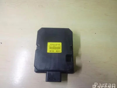 Hyundai 95300-3Z100 / 953003Z100 i40 CW (VF) 2012 unité de contrôle - Image 1