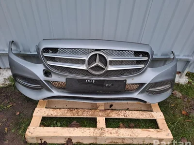 Mercedes-Benz C-CLASS (W205) 2015 Pare-chocs - Image 1