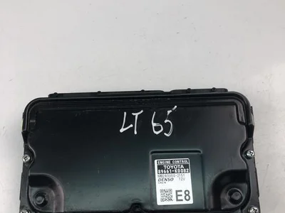 Toyota 89661-K0082 / 89661K0082 YARIS (_P13_) 2022 Control unit for engine - Image 1
