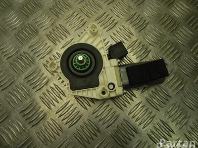 Mercedes-Benz A61041-112 / A61041112 CLA Coupe (C117) 2015 Moteur de lève-vitre Left Rear - Image 1