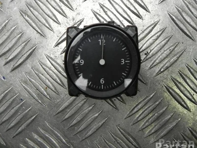 Volkswagen 3G0 919 204 C / 3G0919204C PASSAT Variant (3G5) 2016 Montre - Image 1