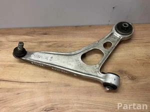 Renault RIGHT AUSTRAL 2024 Priekinė  apatinė lenkta šakė dešinė