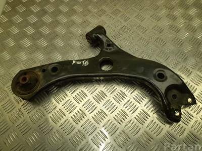 Toyota 48655-F4010 / 48655F4010 COROLLA (E210) Estate 2023 Devant  bras de commande de voie inférieur right side - Image 1