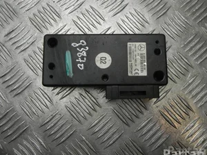 Mercedes-Benz A 203 820 99 26 / A2038209926 M-CLASS (W163) 2002 Unités de contrôle